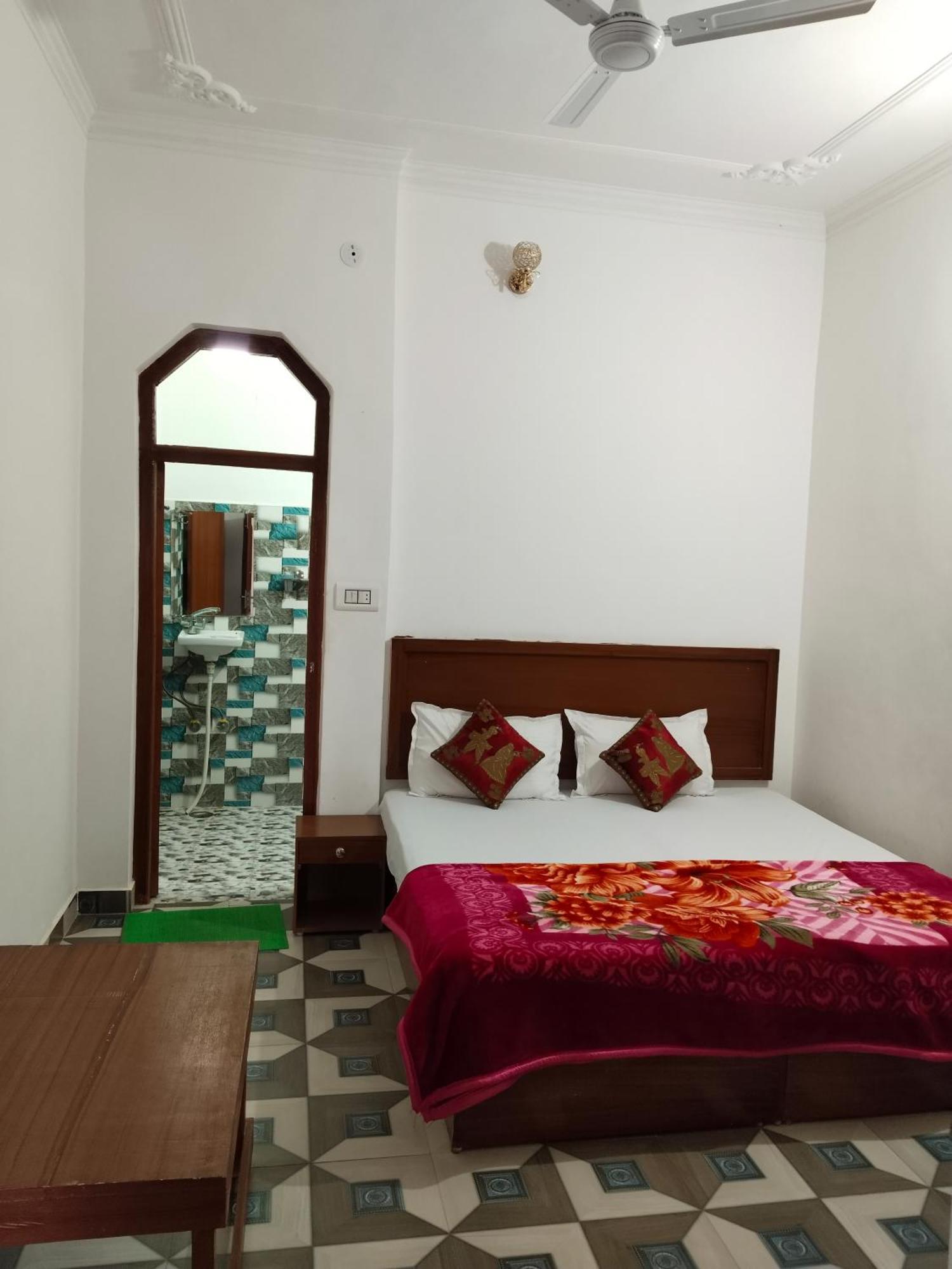 Rani Palace Khajurāho Esterno foto